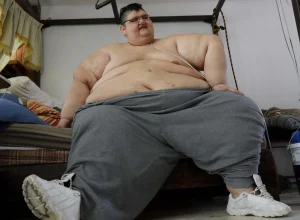 morre-o-homem-mais-pesado-do-mundo:-juan-tinha-41-anos-e-quase-600-kg