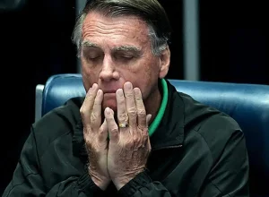 moraes-rejeita-prisao-domiciliar-para-bolsonaro