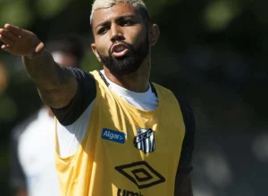 gabigol-participa-de-1o-treino-no-santos-e-exalta-o-clube-em-video:-‘e-uma-causa’