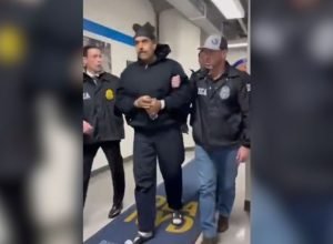 casa-branca-publica-video-que-mostraria-maduro-sob-custodia-nos-eua