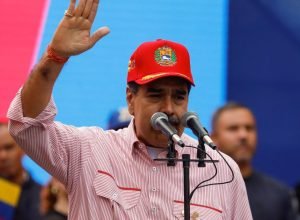 afastar-maduro-nao-faz-chavismo-morrer,-explica-especialista