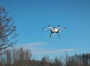 bombeiros-usam-drones-em-busca-por-jovem-desaparecido-em-trilha-no-pr