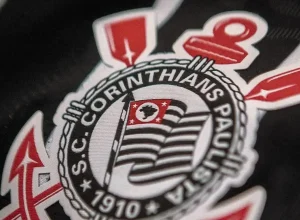corinthians-barra-garantias-e-quer-dinheiro-a-vista-para-pagar-dividas