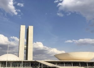 camara-abre-inscricoes-para-concurso-com-vagas-de-ate-r$-30-mil;-veja-datas