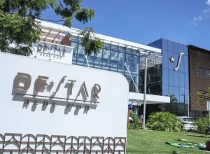 bolsonaro-volta-ao-hospital-apos-sofrer-queda-na-cela-da-pf