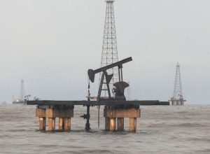 vendas-do-petroleo-venezuelano-aos-eua-comecarao-imediatamente,-diz-fonte