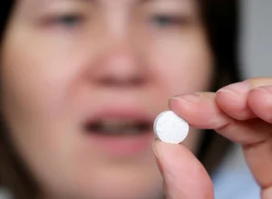 anvisa-aprova-lecanemabe,-novo-remedio-para-tratar-alzheimer-em-fase-inicial