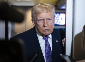 trump-diz-que-venezuela-vai-comprar-produtos-dos-eua-com-lucros-do-petroleo