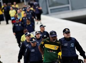 stf-responsabiliza-1,3-mil-pessoas-por-atos-de-8-de-janeiro