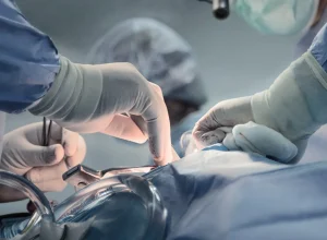 gemeos-siameses-morrem-apos-cirurgia-de-separacao-em-goiania