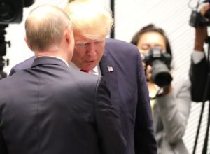 trump-se-recusa-a-dizer-se-conversou-com-putin-apos-apreensao-de-petroleiro