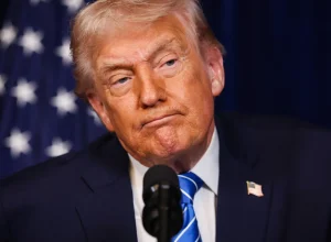 trump-diz-que-suspendeu-novos-ataques-contra-a-venezuela-apos-regime-libertar-presos-politicos