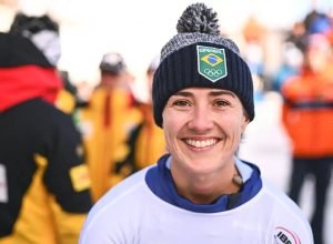 skeleton:-nicole-silveira-e-bronze-em-etapa-da-copa-do-mundo-na-suica