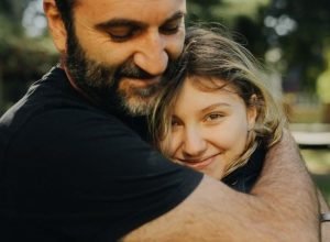 pai-de-isabel-veloso-acusa-hospital-de-negligencia:-“nao-vamos-nos-calar”