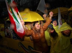 ira-adverte-washington-que-retaliara-contra-qualquer-ataque