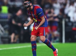 barcelona:-por-que-eric-garcia-joga-de-mascara?