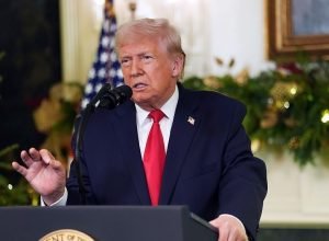 trump-cancela-reunioes-com-ira-ate-que-“assassinato-de-manifestantes-pare”