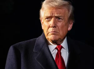 eua:-promotores-renunciam-apos-morte-de-mulher-pelo-ice