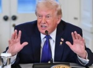 antes-de-reuniao,-trump-pressiona-otan-para-apoiar-anexacao-da-groenlandia