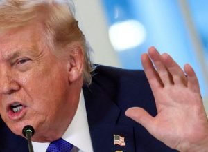 trump-impoe-tarifa-sobre-semicondutores-e-minerais-criticos