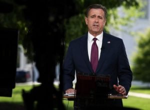 diretor-da-cia-encontrou-presidente-interina-da-venezuela,-diz-nyt