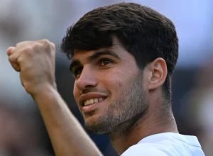 alcaraz-estreia-bem-no-australian-open-em-busca-do-career-slam