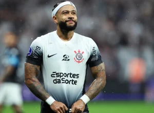 memphis-segue-com-dores,-e-corinthians-adota-cautela-sobre-retorno