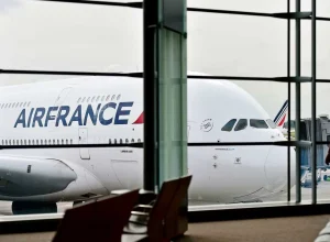 familia-expulsa-de-voo-da-air-france-detalha-confusao-com-tripulacao