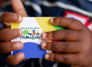 caixa-paga-bolsa-familia-a-beneficiarios-com-nis-de-final-2
