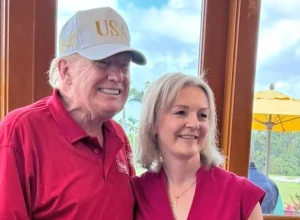 ex-primeira-ministra-britanica-se-encontra-com-trump:-“certo-sobre-tudo”