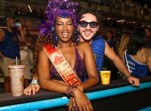 quem-e-joao-vitor-silva,-que-assumiu-namoro-com-iza-na-sapucai