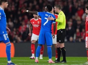 henry-sai-em-defesa-de-vini-jr-apos-caso-de-racismo:-“e-solitario”