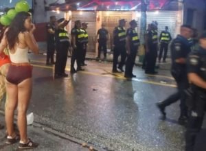 gcm-dispersa-bloco-sem-autorizacao-com-gas-lacrimogeneo-e-spray-de-pimenta-no-butanta,-zona-oeste-de-sp