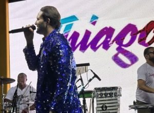 thiago-yyoo-arrasta-multidao-de-folioes-durante-carnaval-2026