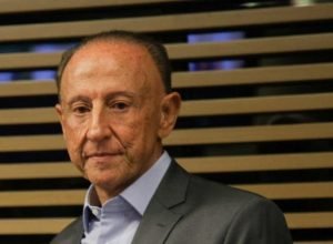 discussao-sobre-o-fim-da-escala-6×1-e-outras-reformas-trabalhistas-deve-ser-adiada-para-2027,-aponta-skaf