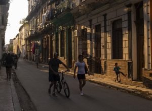 cuba-detem-dez-panamenhos-por-‘propaganda’-contra-o-governo-em-meio-a-tensoes-crescentes