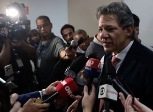 haddad-descarta-influencia-das-tensoes-do-oriente-medio-na-economia-do-brasil