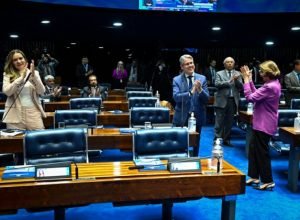 licenca-paternidade-estendida:-camara-aprova-mudanca-historica!