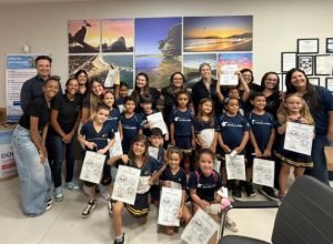 criancas-conhecem-cartorio-de-rio-das-ostras-com-gesto-de-cidadania