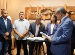 apos-ser-afastado-pelo-stf,-prefeito-de-macapa-renuncia-ao-cargo