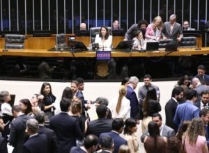 camara-aprova-projeto-que-restringe-divulgacao-de-imagens-de-vitimas-de-crime-ou-de-acidente