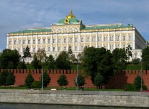 russia-fornece-inteligencia-para-ira-atacar-alvos-americanos