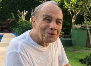 ator-stenio-garcia-processa-filhas-sob-a-alegacao-de-abandono