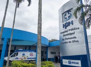 hospital-publico-de-macae-completa-22-anos-com-entrega-de-ambulancias-e-anuncio-de-reformas
