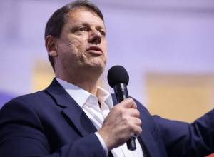 governo-de-sp-propoe-reajuste-de-10%-para-policiais-e-mudancas-no-plano-de-carreira