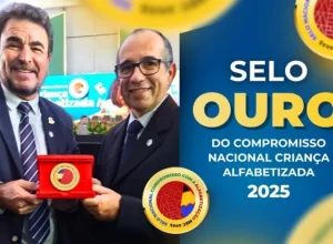 quissama-inicia-a-semana-com-conquista-nacional-e-garante-selo-ouro-da-educacao-em-brasilia