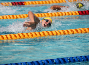 estudo-aponta-que-natacao-pode-ser-mais-eficaz-que-corrida-para-fortalecer-o-coracao