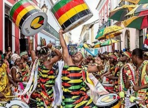 olodum-completa-47-anos-com-festa-na-bahia