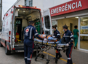 influenciador-e-internado-em-uti-apos-agressao-em-evento-universitario-no-interior-de-sp