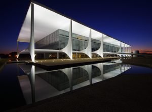 pesquisa-nexus-aponta-empate-tecnico-de-lula-com-flavio-bolsonaro,-zema-e-caiado-no-segundo-turno